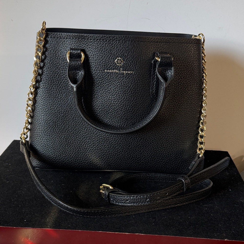 Nanette Lepore black pebbled faux leather tote handbag with a gold chain strap - Picture 1 of 10
